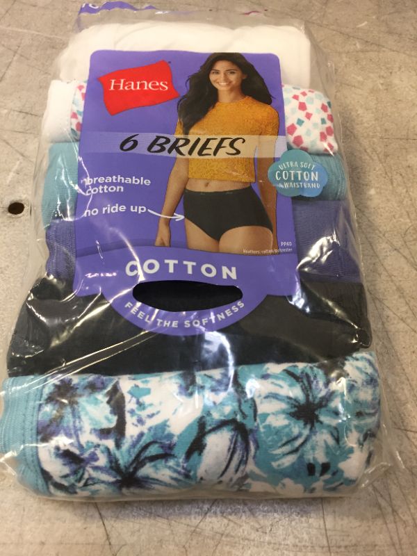 Photo 2 of Hanes Women's Cotton Brief Underwear Multi-packs SIZE 8  (OPEN PACK BUT NEW) 