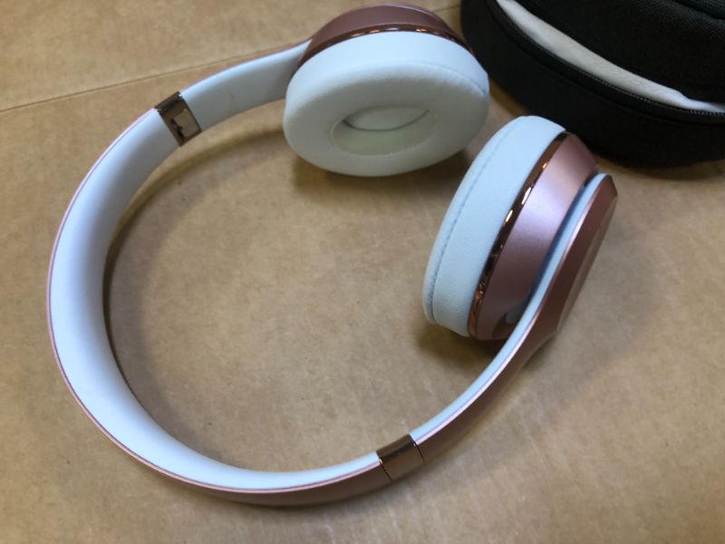 Photo 7 of (missing charger, used & dirty)Beats Solo3 Wireless On-Ear Headphones - Apple W1 Headphone Chip, Class 1 Bluetooth, 40 Hours of Listening Time, Built-in Microphone - Rose Gold (Latest Model)
