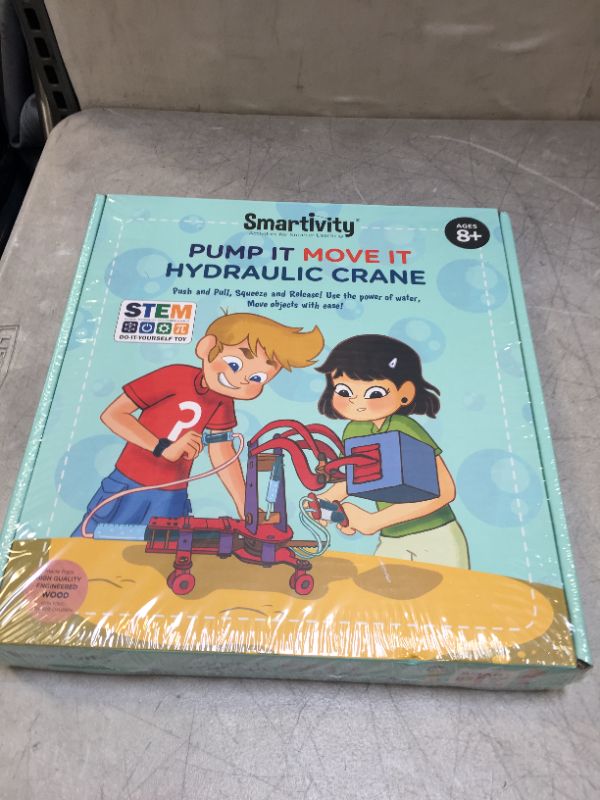 Photo 1 of smartivity pump it , move it hydraulic crane ( factory sealed ) 