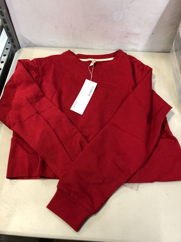 Photo 2 of Casual Crop Sweatshirt for Women Crewneck Cropped Shirt Workout Long Sleeve Crop Top, Small, Wine Red