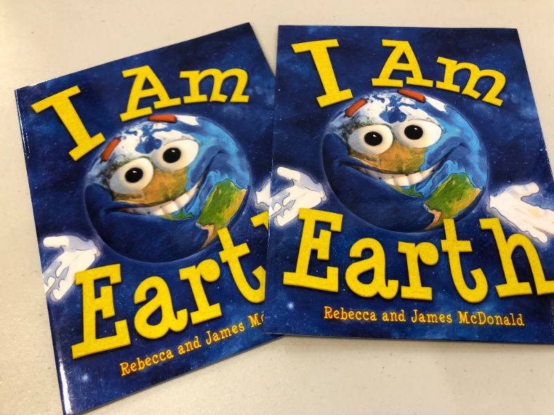 Photo 2 of I Am Earth: An Earth Day Book for Kids (I Am Learning: Educational Series for Kids) Paperback – Large Print, October 20, 2016
2 PACK