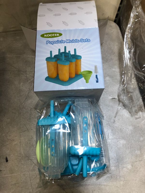 Photo 2 of KOOTEK popsicle molds set 