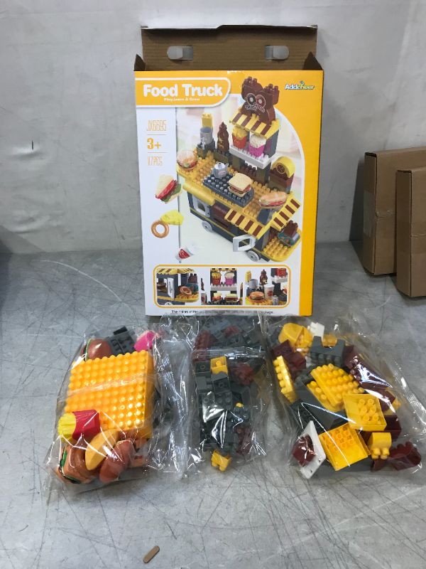 Photo 2 of 117 pcs food truck play set 