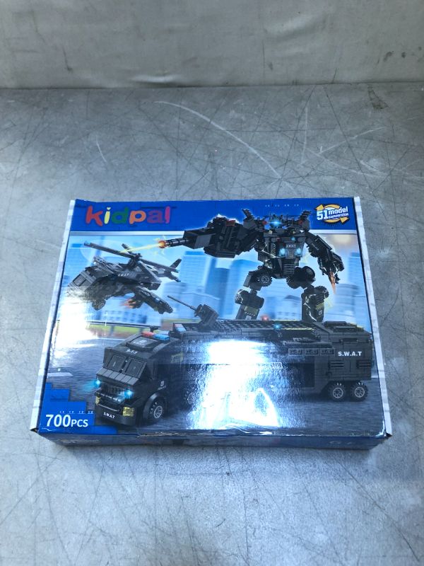 Photo 1 of Kid pal 700 pcs