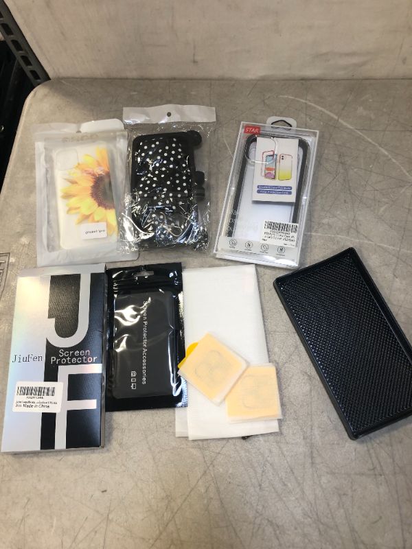 Photo 1 of 4 pcs phone case accessories lot ( sizes vary ) 