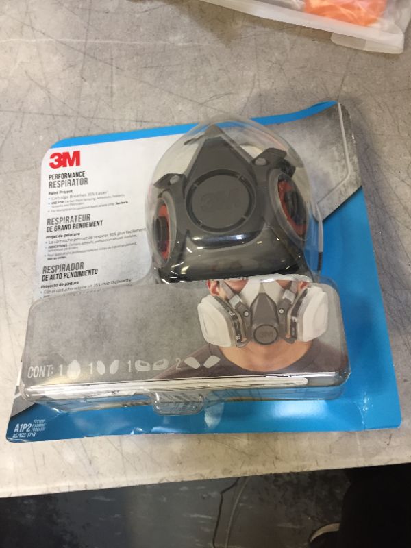 Photo 2 of 3M Paint Project Respirator, Medium