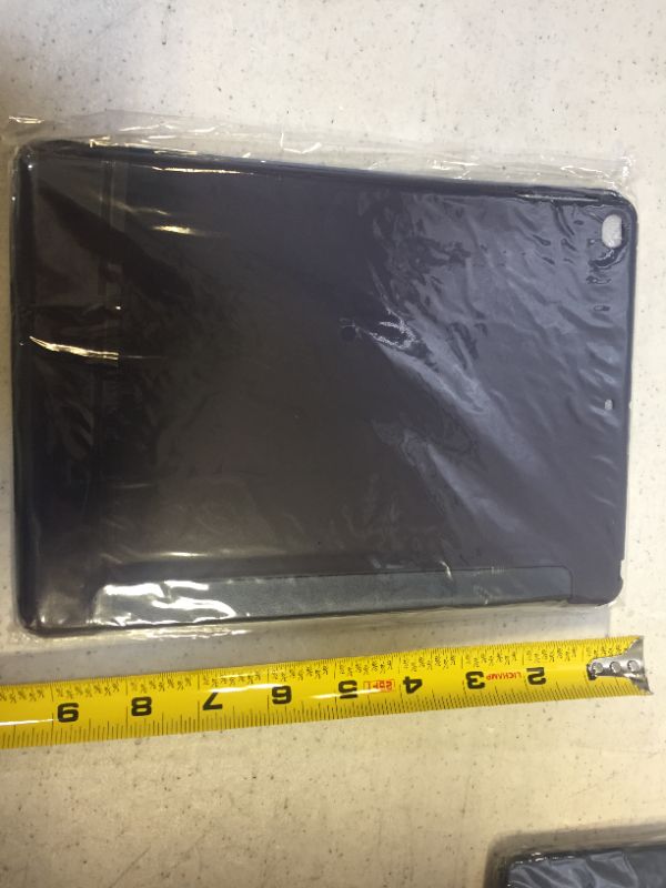 Photo 4 of 7in x 9in two tone tablet protector 