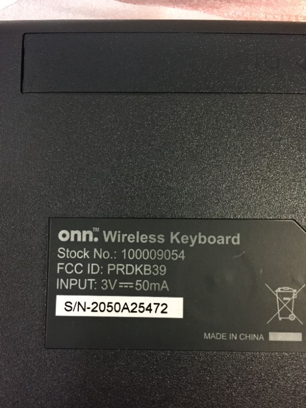 Photo 5 of onn. Wireless Keyboard and Mouse Combo, Fullsize Keyboard and 5-Button mouse
