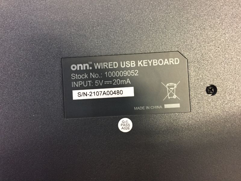 Photo 3 of onn. USB Computer Keyboard with 104-Keys, 5 ft Cable, Windows and Mac compatible
