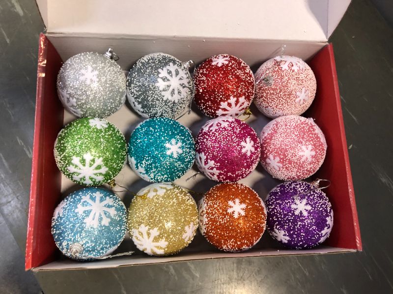 Photo 2 of  Plastic Ball Snowflake Colored Drawing Ball Christmas Tree Ornaments Hanging Crafts New Year Christmas Home Party Decoration
