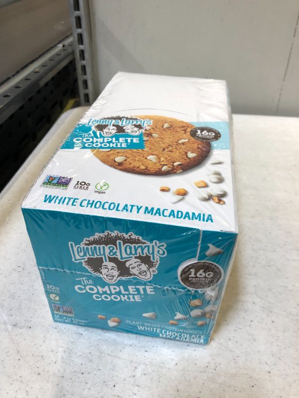 Photo 2 of Lenny & Larry's Complete Vegan Cookie - White Chocolate Macadamia - 12ct
EXP OCT 27 2022