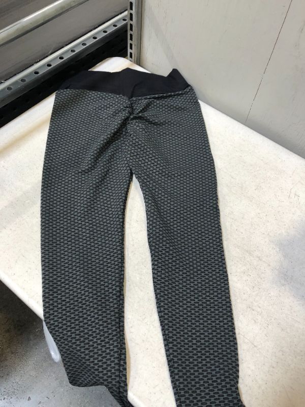 Photo 1 of WOMENS LEGGINGS BLACK/GREY
SIZE MEDIUM