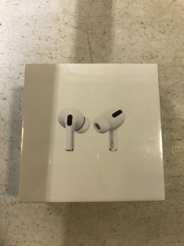 Photo 4 of Apple AirPods Pro
