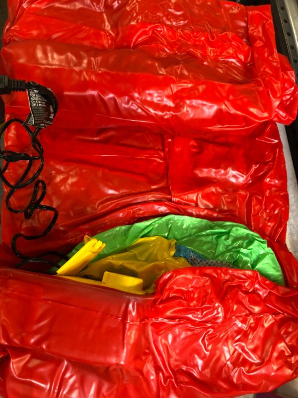 Photo 4 of Fisher-Price Bouncesational Bounce House with Built-in Pump---turns on but unable to test in warehouse 