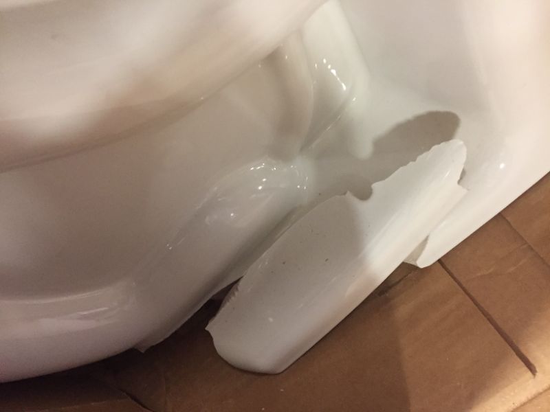 Photo 1 of American Standard Edgemere White WaterSense Labeled Elongated Chair Height 2-pie
base broken
