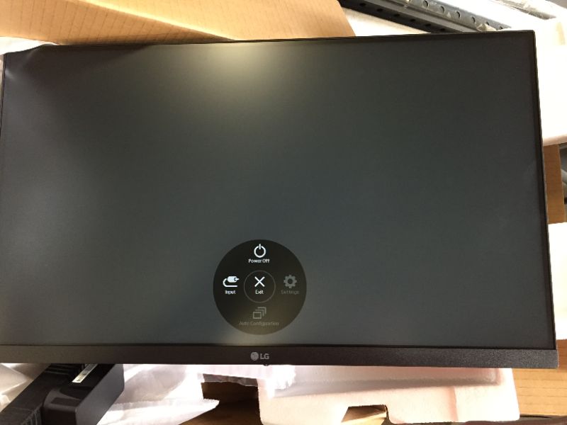 Photo 2 of LG 24MP400-B 24” Full HD (1920 x 1080) IPS Display with 3-Side Virtually Borderless Design, AMD FreeSync and OnScreen Control – Black
