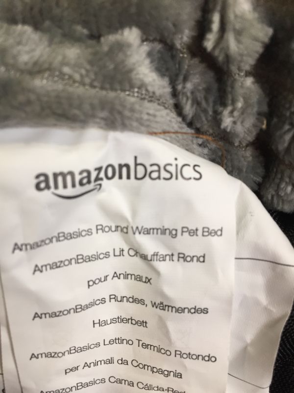 Photo 4 of Amazon Basics Warming Pet Bed For Cats or Dogs 18 inches 
