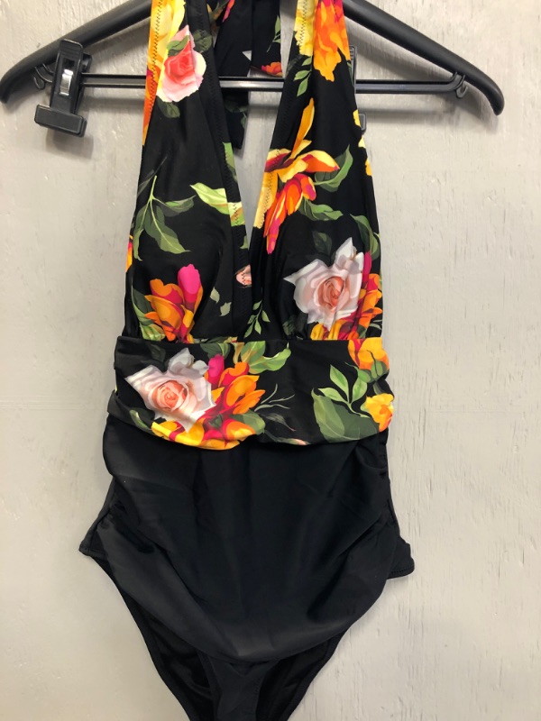 Photo 2 of 1 Piece Bathing Suit Swimwear Black Floral Size Medium NEW