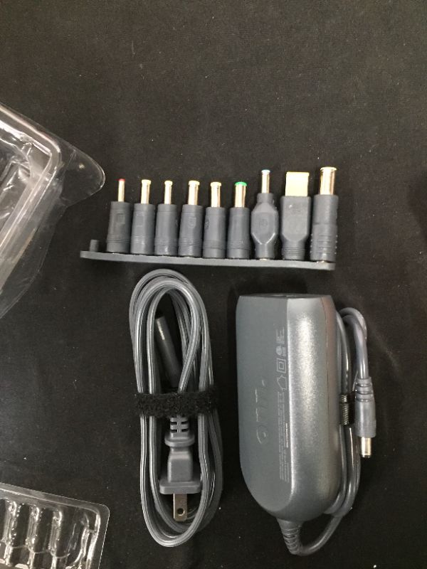 Photo 3 of onn. 65W Universal Laptop Charger with 10 Interchangeable Tips, Total 10 Feet Power Cords, Fits Most Laptops Like HP, Dell, Lenovo, onn.
