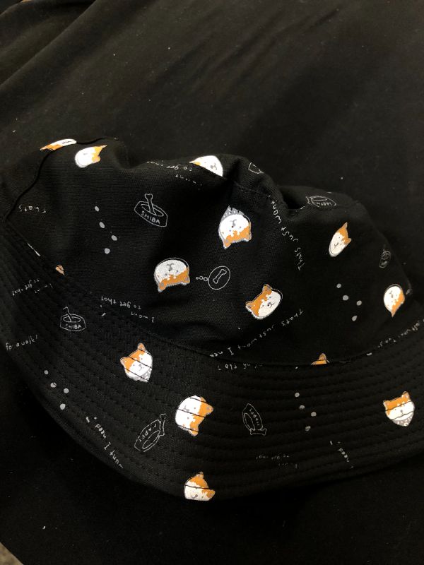 Photo 2 of BUCKET HAT WITH DOG PATTERN  