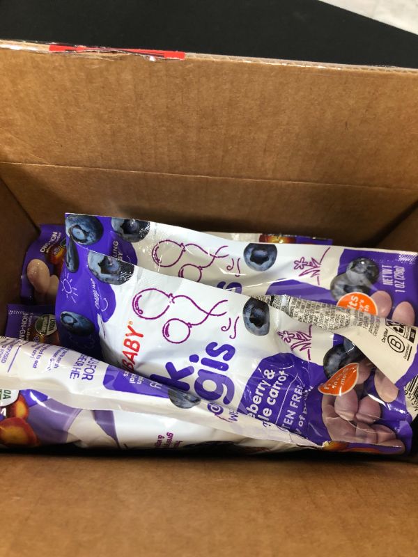 Photo 1 of Happy Baby Organic Greek Yogis Freeze-Dried Greek Yogurt and Fruit Snacks, Blueberry/Purple Carrot, 1 Ounce (Pack of 8) -- EXP 03/11/2022

