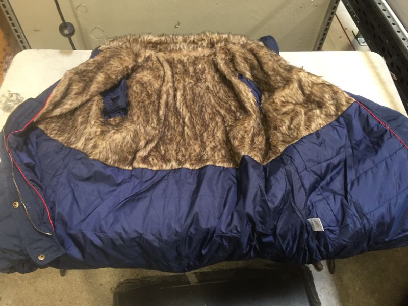 Photo 2 of HEAVY COAT WITH FAUX FUR INSIDE 