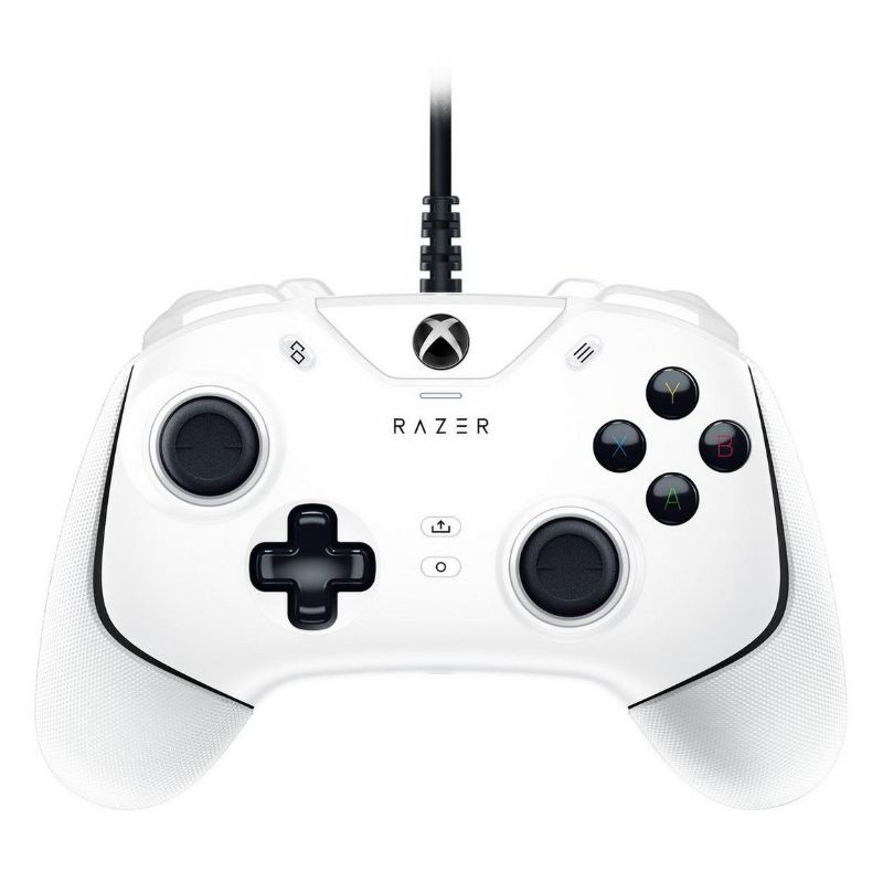 Photo 1 of Razer Wolverine V2 Wired Gaming Controller for Xbox Series X
