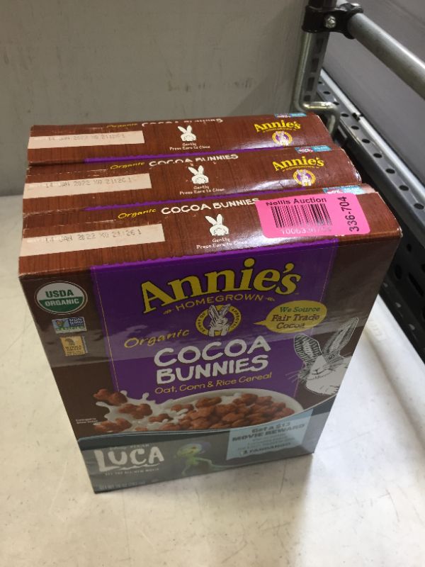 Photo 3 of 3 Annie's Organic Cocoa Bunnies Breakfast Cereal, 10 oz BB 14JAN2022
