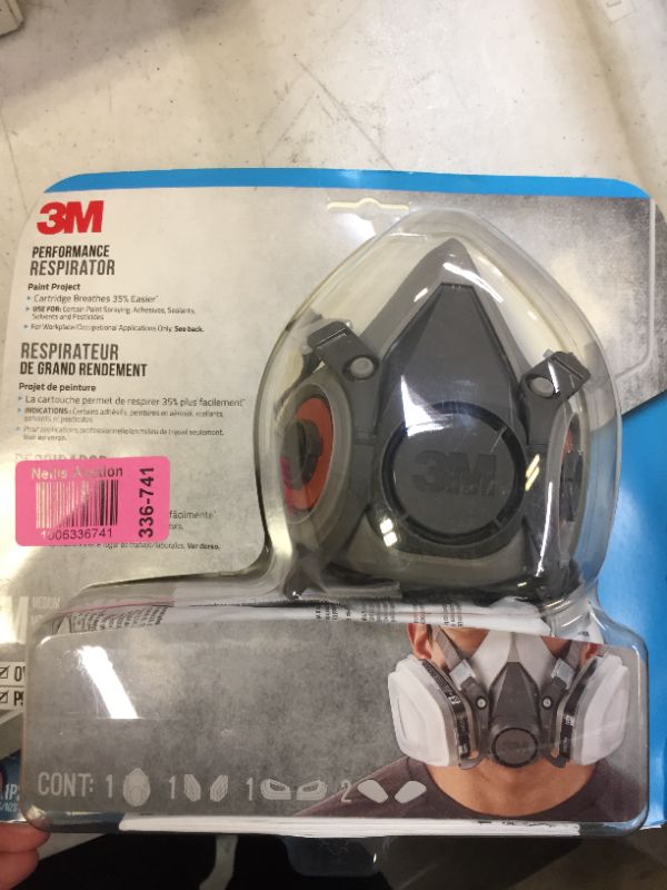 Photo 2 of 3M Paint Project Respirator, Medium
