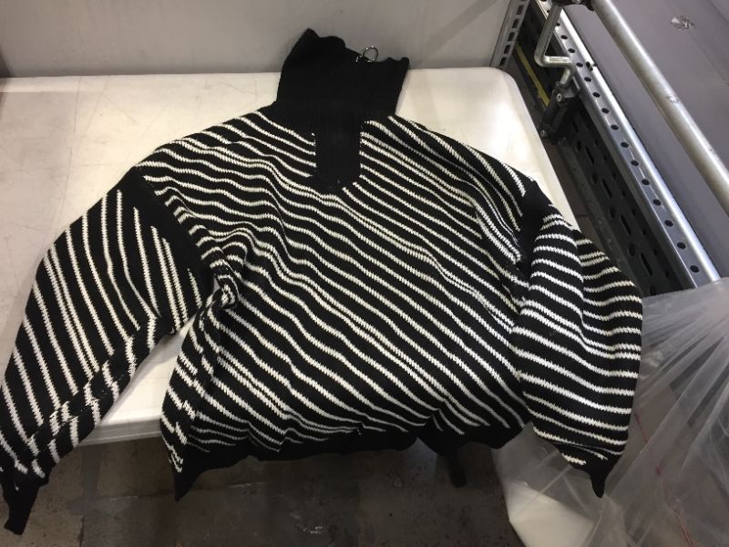 Photo 1 of High-end Striped Lapel Cashmere Top Sweater Pearl Zipper Loose Elegant Sweater Size XL