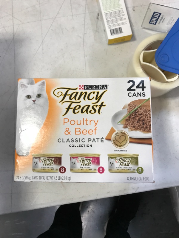 Photo 2 of Fancy Feast Gourmet Classic Cat Food, Poultry & Beef Feast Variety - 24 pack, 3 oz cans EXP 6/2023