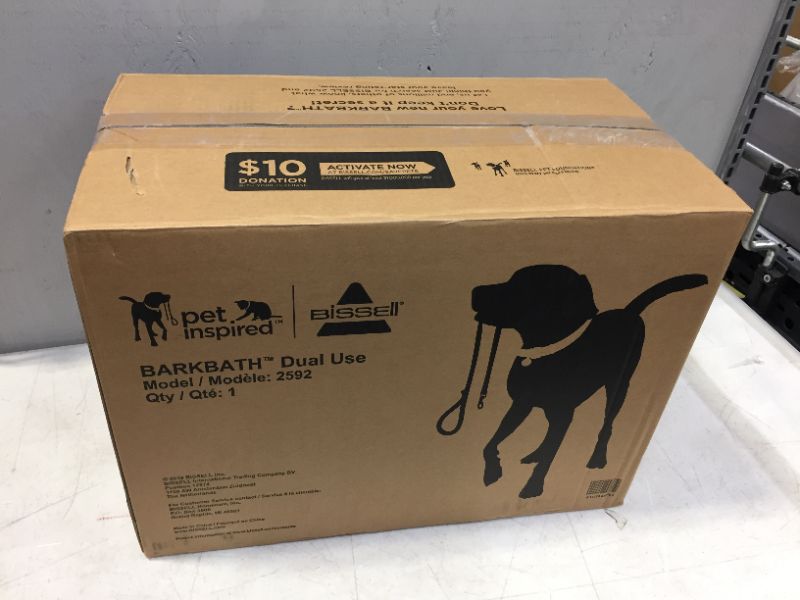 Photo 5 of Bissell BARKBATH Dual Use Portable Dog Bath & Deep Cleaner
