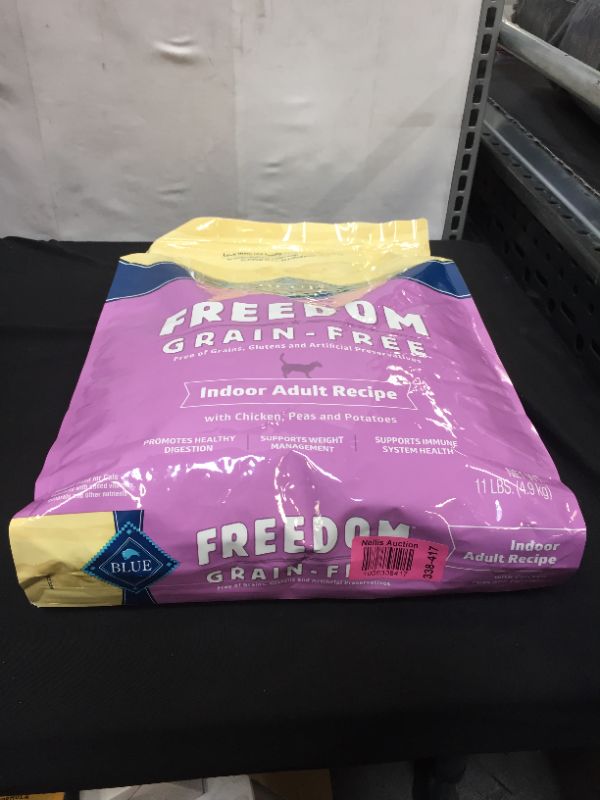 Photo 2 of Blue Buffalo Freedom Grain Free Natural Indoor Adult Dry Cat Food BB 02SEP2022
