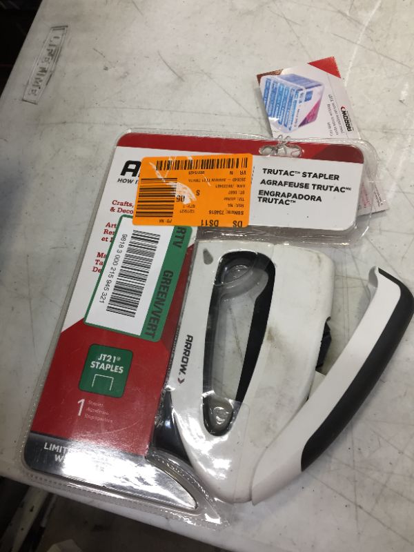 Photo 2 of Arrow Fastener TT21 TruTac Stapler
