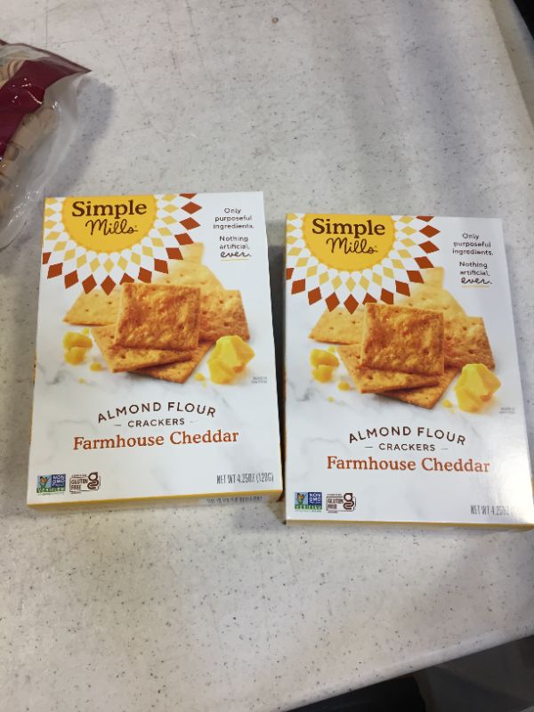 Photo 2 of 2 pack ALMOND FLOUR CRACKERS, FARMHOUSE CHEDDAR
best by 1/11/2022