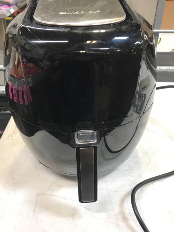 Photo 2 of 8-in-1 5.8 Qt. Black Electric Air Fryer with Recipe Book