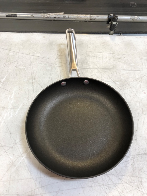 Photo 1 of 10 Inch Non Stick Frying Pan