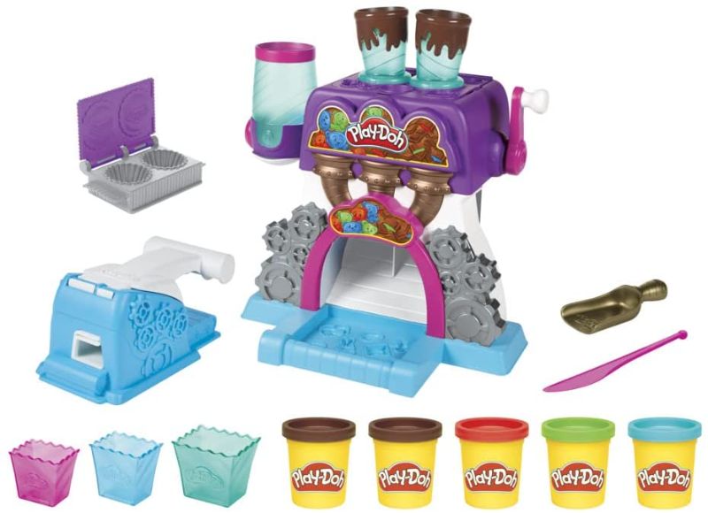 Photo 1 of Play-Doh Kitchen Creations Candy Delight Playset for Kids 3 Years and Up with 5 Cans, Non-Toxic
