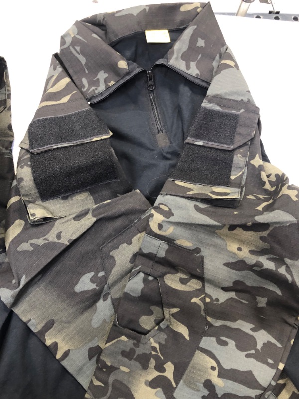 Photo 3 of CAMO PANTS AND LONG SLEEVE SHIRT MENST XLARGE 