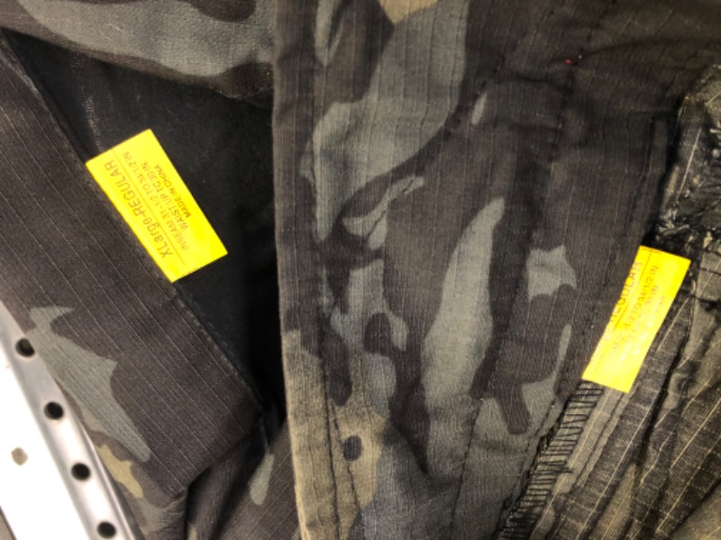 Photo 2 of CAMO PANTS AND LONG SLEEVE SHIRT MENST XLARGE 