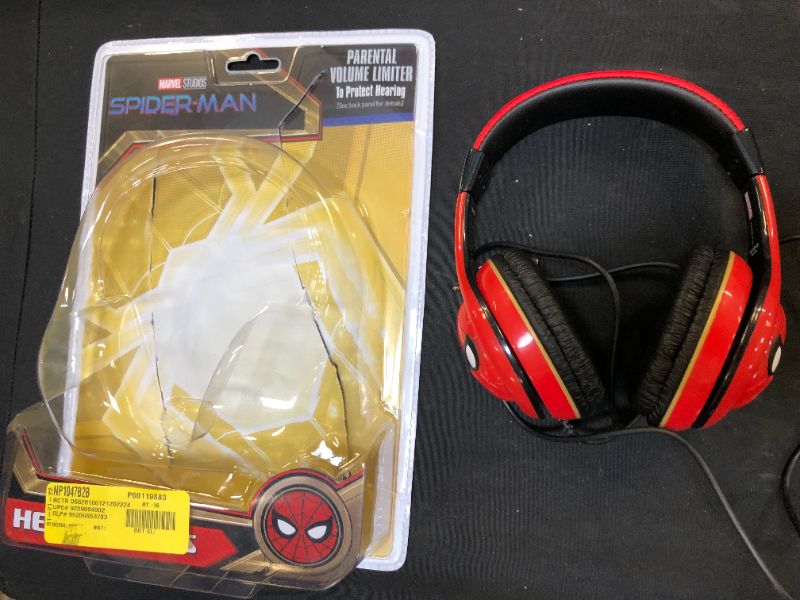 Photo 2 of KIDdesigns Spider-Man Youth Headphones (with Sh Are Port)
