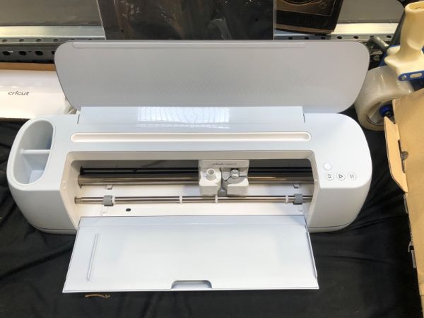 Photo 2 of Cricut Maker 3 - Basic Tool Set - Transfer Tape- Smart Iron On and Smart Vinyl - Matless Cutting - Ultimate Bundle
