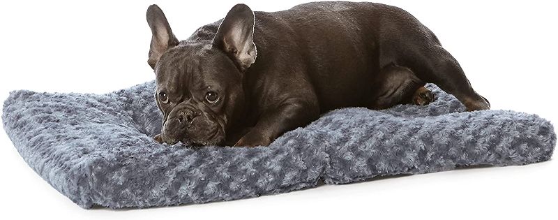 Photo 1 of Amazon Basics Plush Dog Pet Bed Pad
