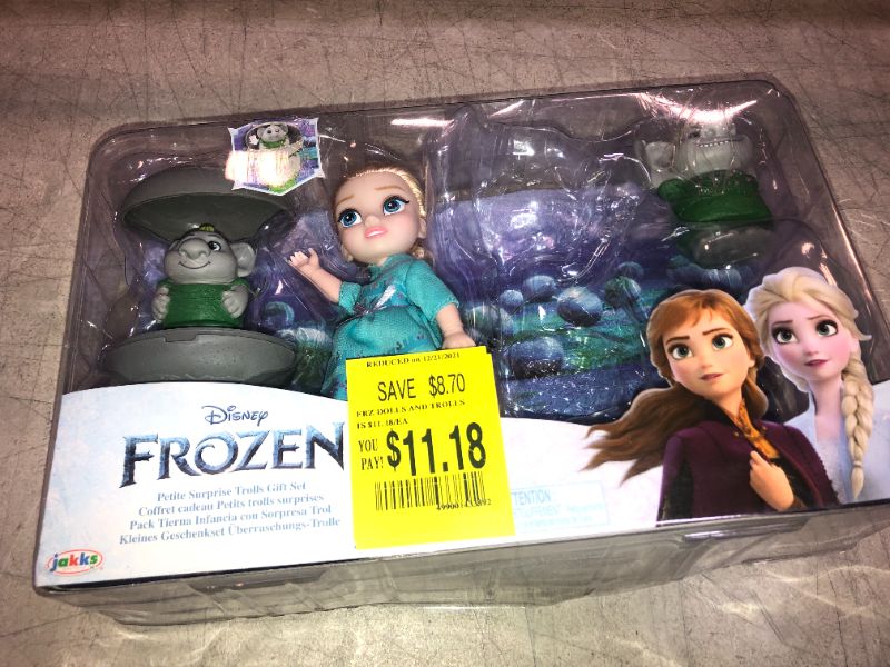 Photo 2 of Disney Frozen 2 Petite Surprise Trolls Gift Set
