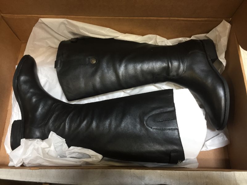 Photo 1 of Women's Boots Sz 7.5 