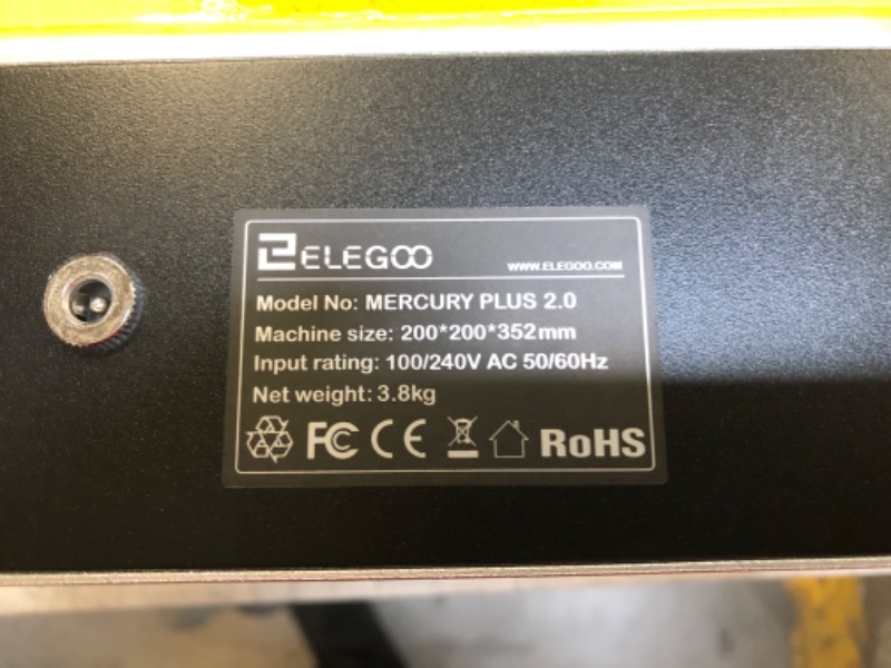 Photo 5 of ELEGOO Mercury Plus 2.0 Large Wash and Cure Machine for LCD/SLA/DLP 3D Printing Models Cure Box with Rotary Curing Turntable and Washing Bucket
