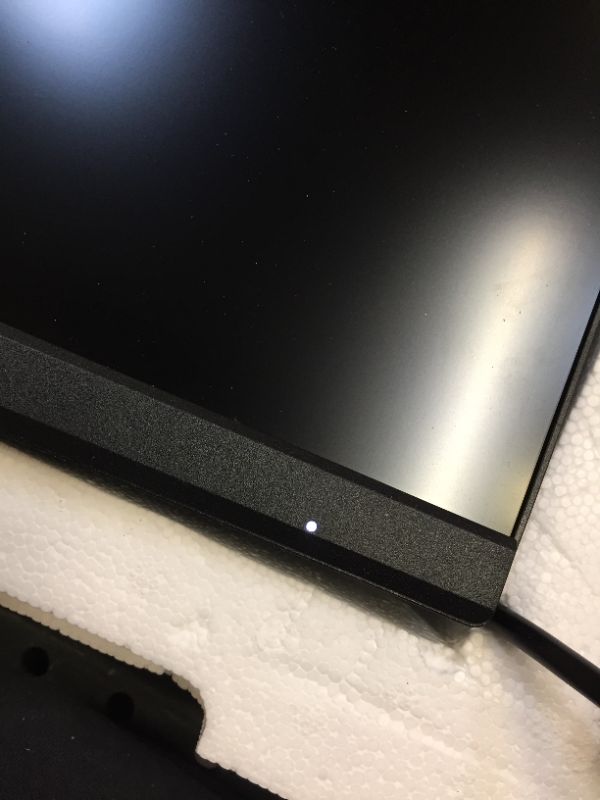 Photo 1 of GIGABYTE M32U 32" 144Hz 4K FreeSync Compatible Gaming Monitor, SS IPS, 3840x2160 Display, 1ms Response Time (MPRT), 1x Display Port 1.4, 2x HDMI 2.1, 3x USB 3.0, 1x USB Type C
