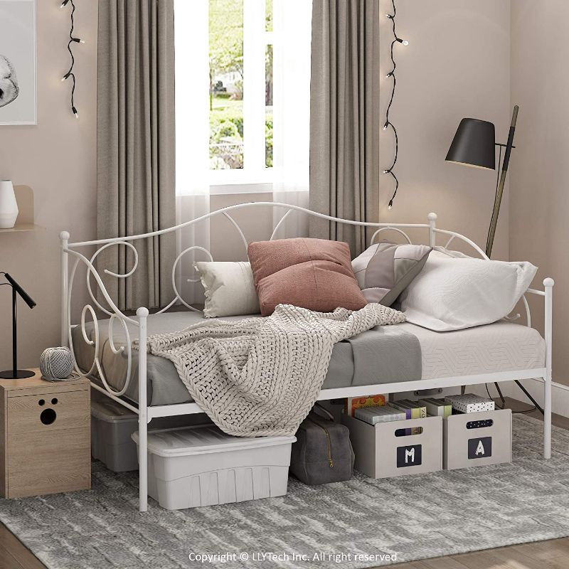 Photo 1 of Furinno Angeland Carca Metal Daybed, Twin, White
