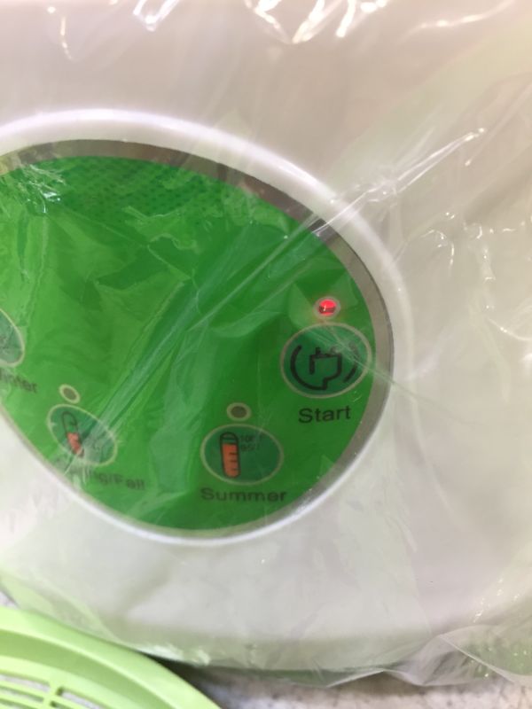 Photo 1 of Bean Sprouts Machine Automatic Bean Sprouts Maker 110V Seeds Sprouting Machine 3 Layers with Water Storage Pressure Plate
