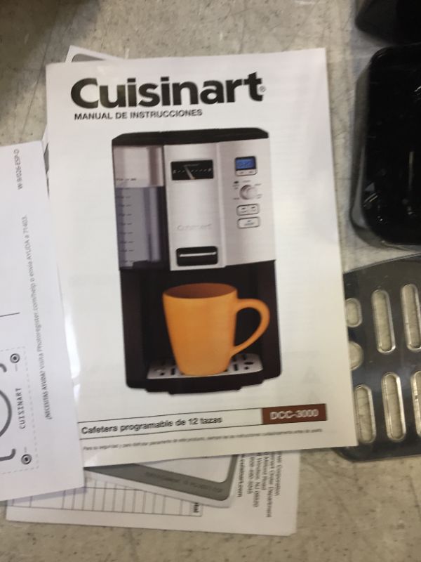 Photo 4 of Cuisinart DCC-3000 Coffee-on-Demand 12-Cup Programmable Coffeemaker
